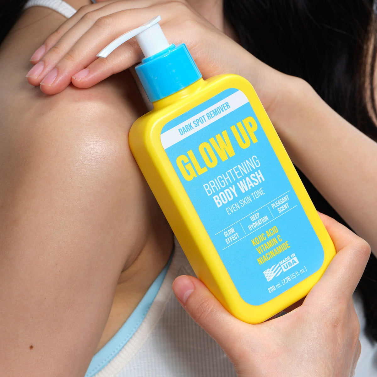 Glow Up Brightening Body Wash - 500 mL - photo 3